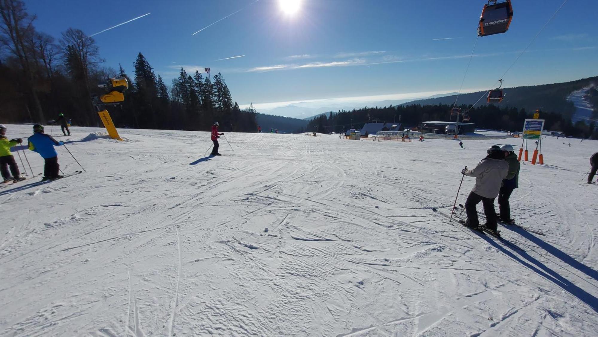 Lipno Apartments Bergmax: Ski Resort Retreat with Garden Terrace Cerna v Posumavi Exterior photo